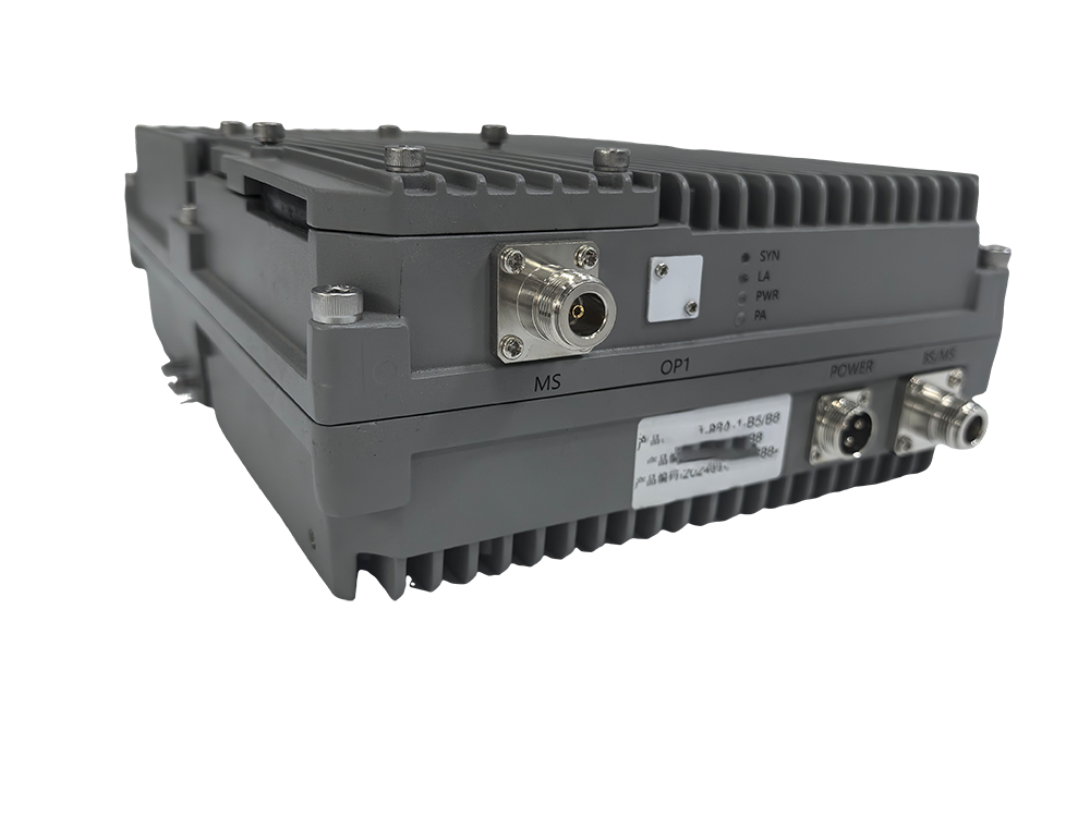  连州三频手机信号接收器2000㎡